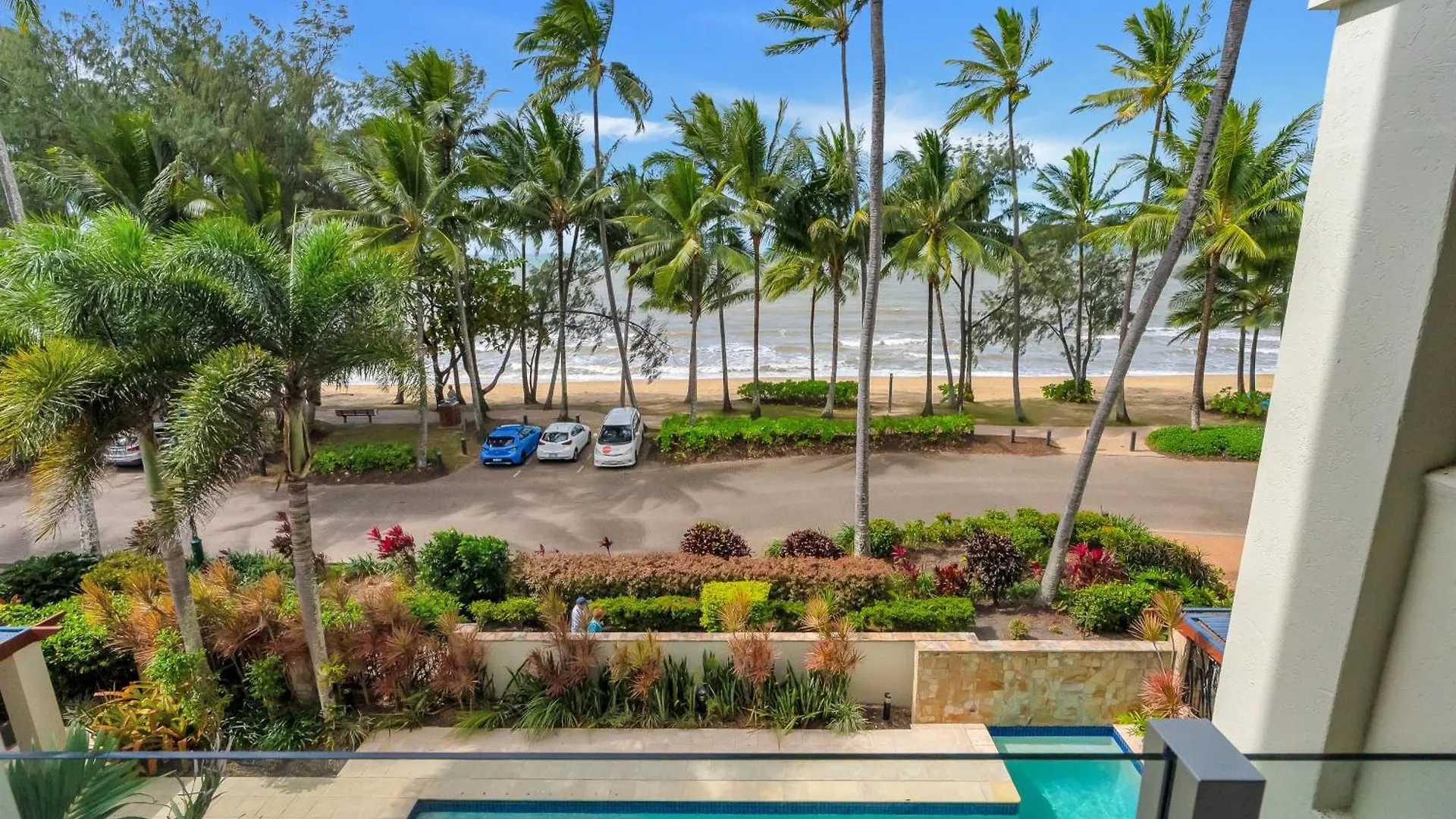 Апартаменты Gris At Island Views—Pool Paradise On The Beach Палм-Коув